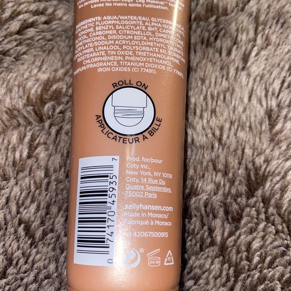 Sally Hansen Airbrush Legs NUDE GLOW Illuminator ROLL-ON - Picture 5 of 5